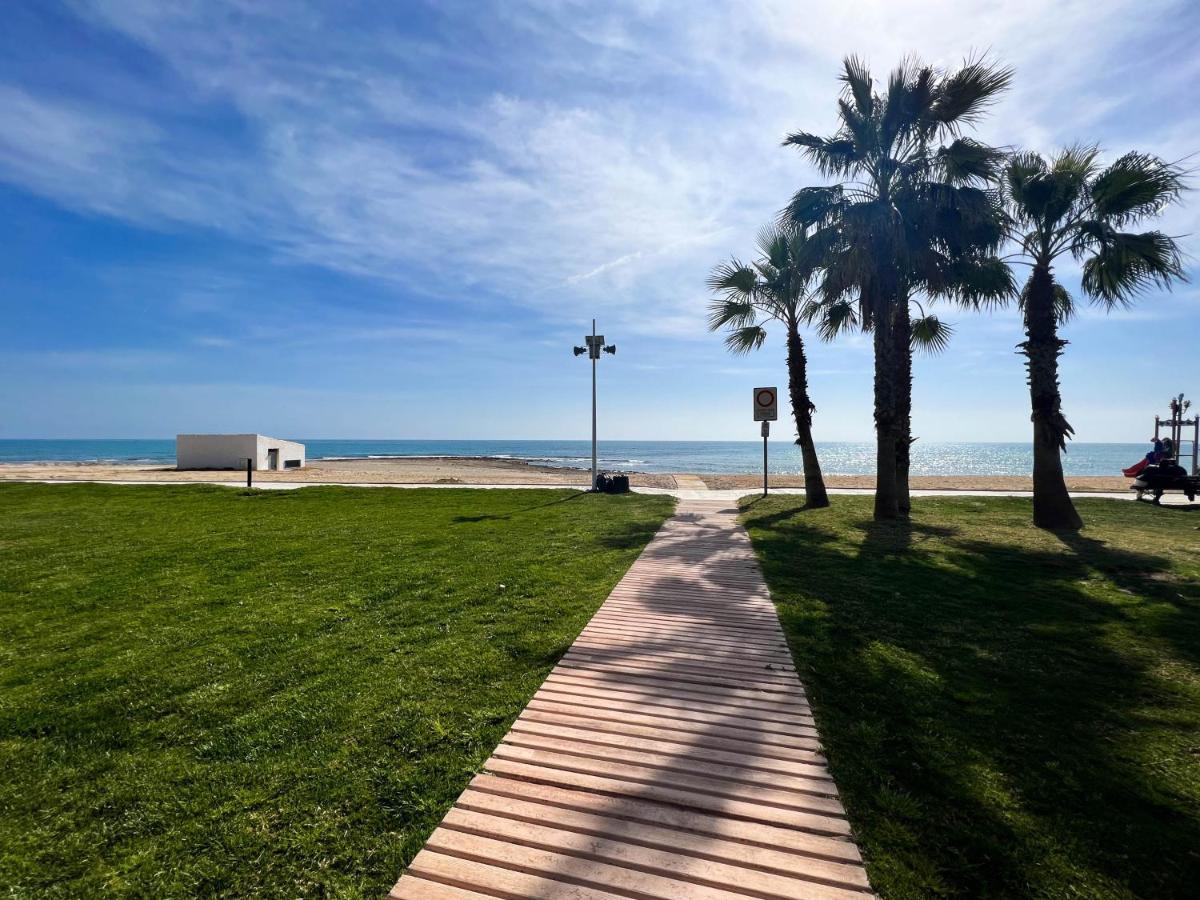 Renovated Apartment On The First Line Oropesa del Mar Ngoại thất bức ảnh